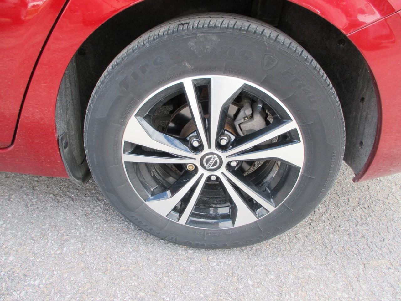 2021 Nissan Sentra SV Photo