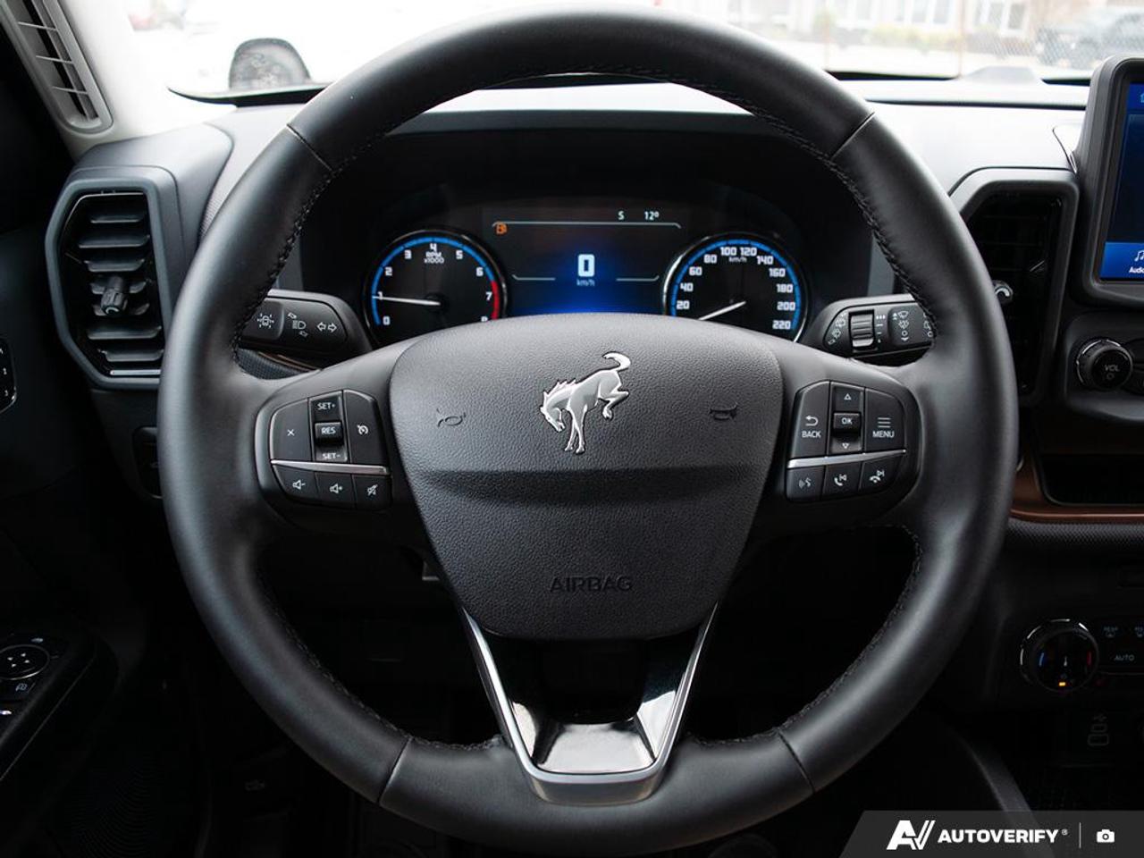 2024 Ford Bronco Sport Outer Banks APPLE CARPLAY/ANDROID AUTO | FORDPASS CONNECT Photo