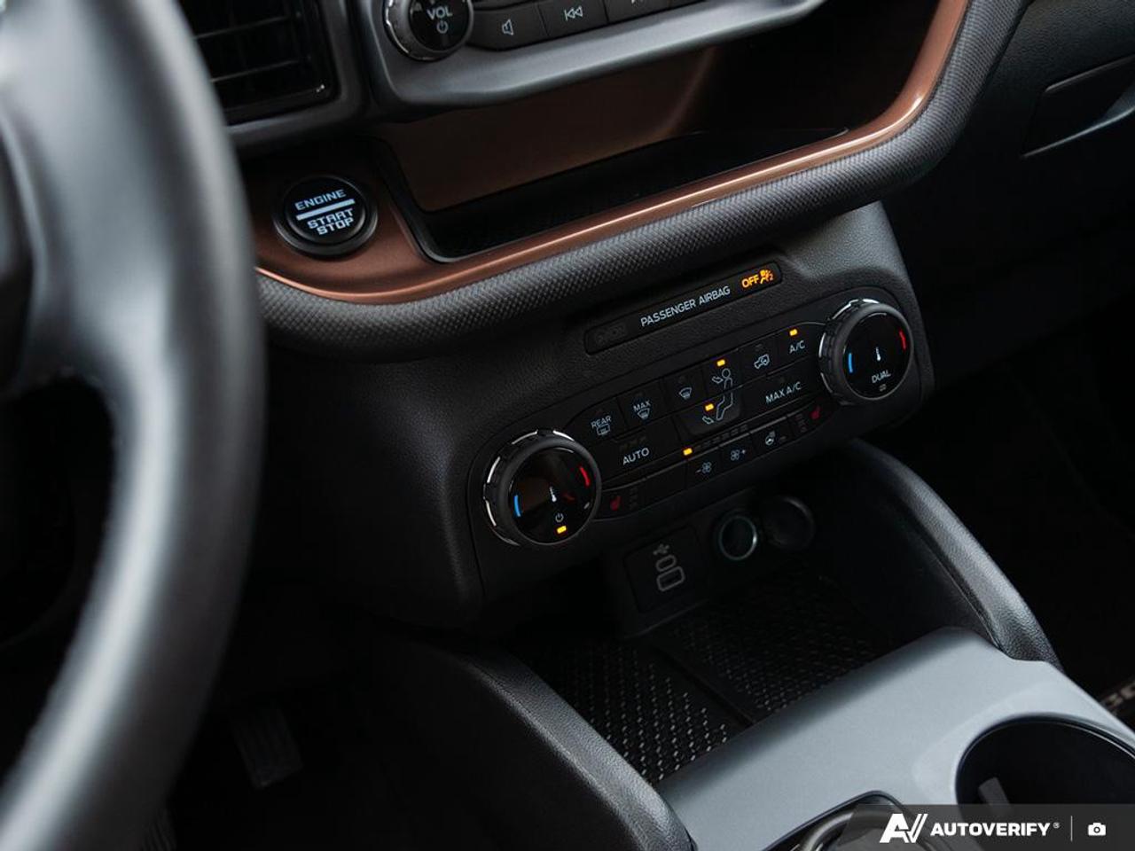 2024 Ford Bronco Sport Outer Banks APPLE CARPLAY/ANDROID AUTO | FORDPASS CONNECT Photo