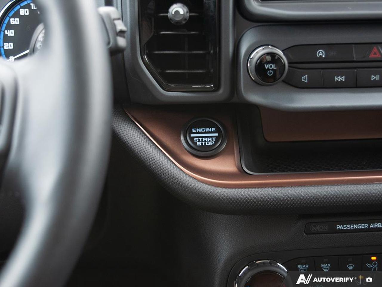 2024 Ford Bronco Sport Outer Banks APPLE CARPLAY/ANDROID AUTO | FORDPASS CONNECT Photo