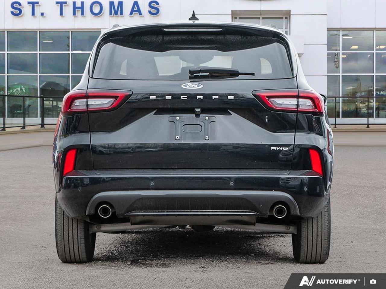 2024 Ford Escape ST-Line Photo4