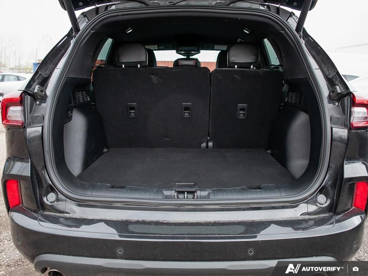 2024 Ford Escape ST-Line Photo