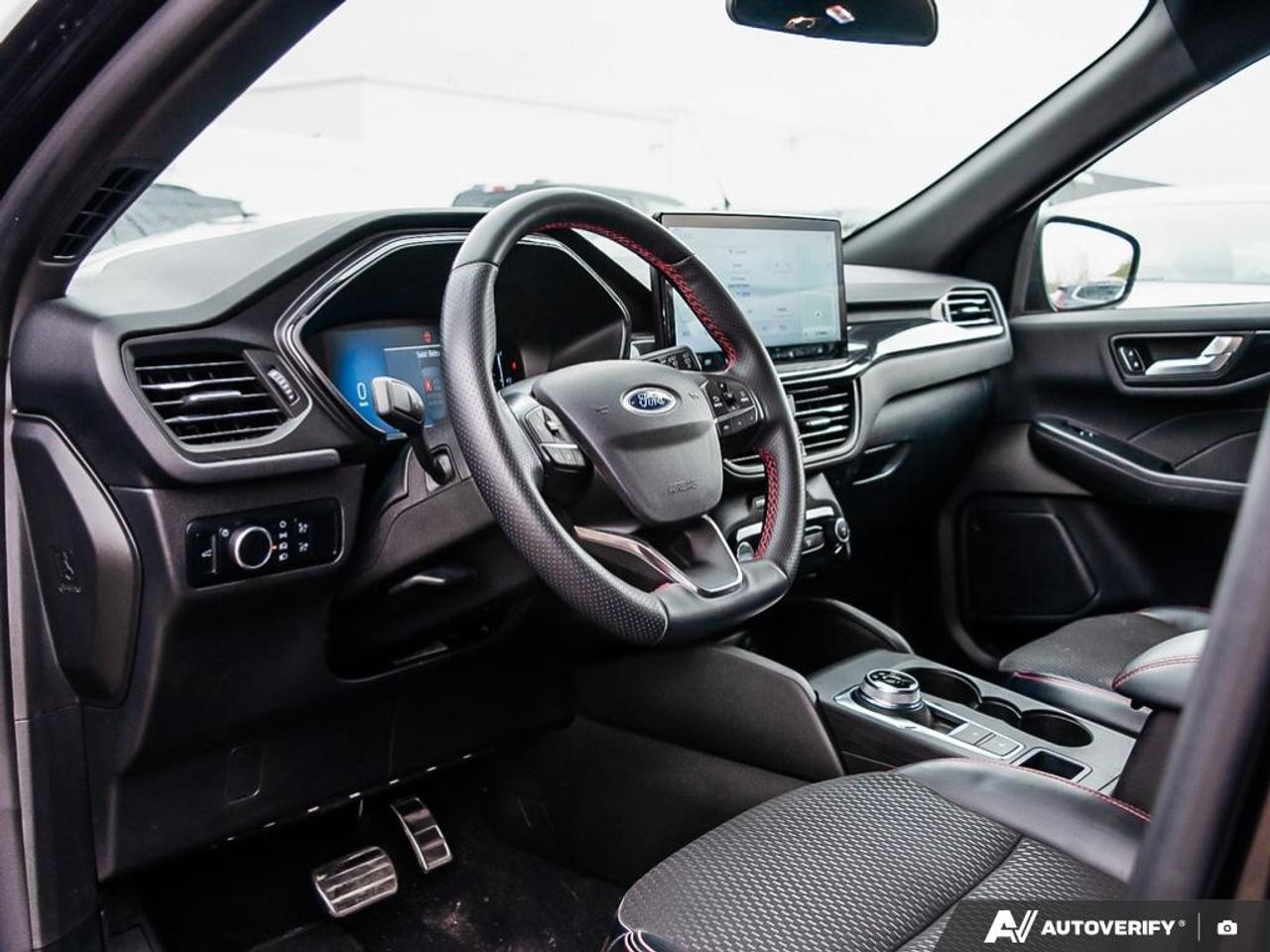 2024 Ford Escape ST-Line Photo