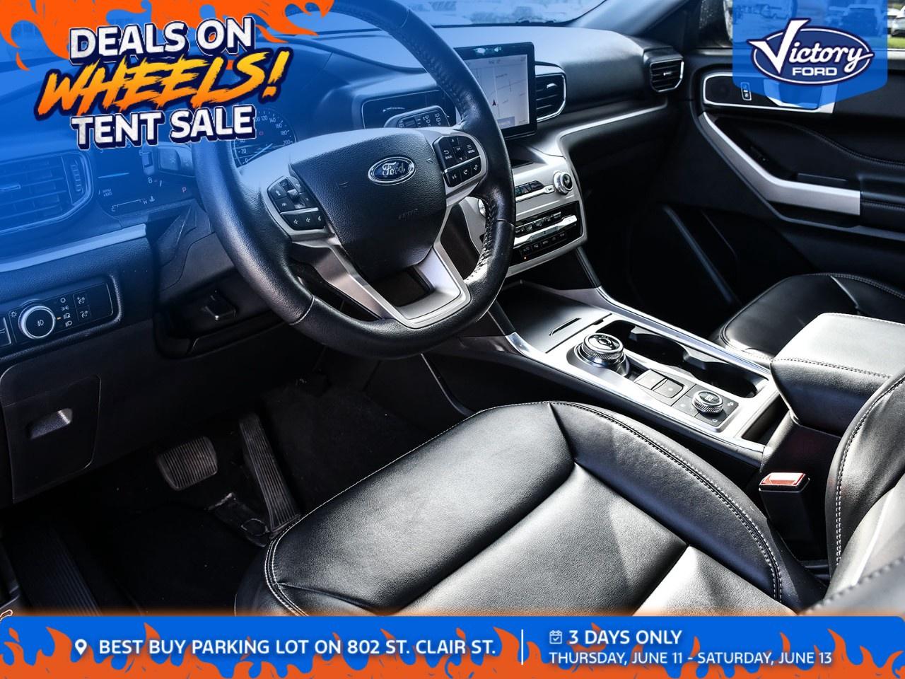2024 Ford Explorer XLT 4WD Photo