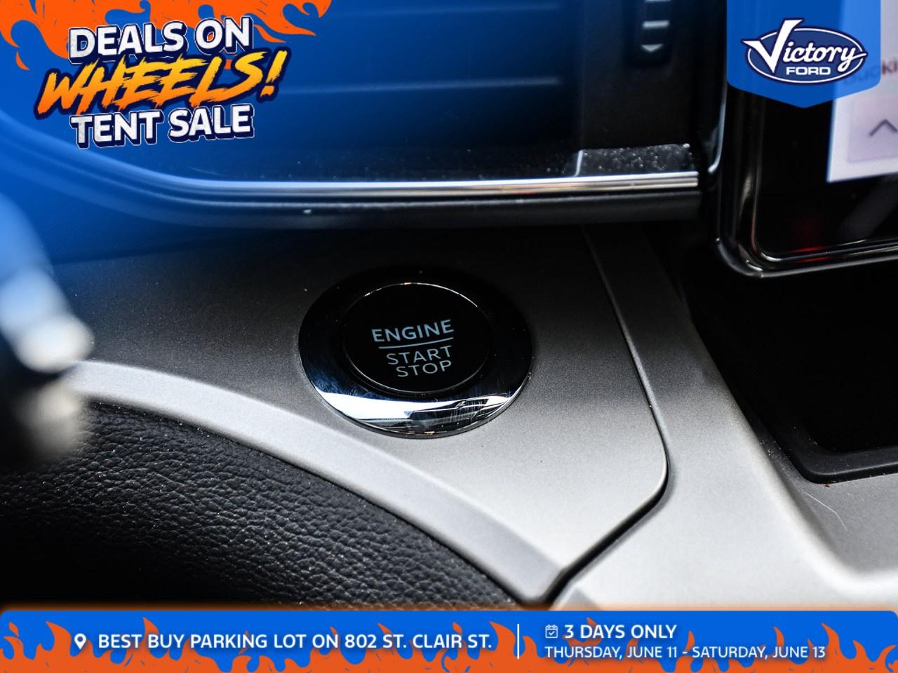 2024 Ford Explorer XLT 4WD Photo