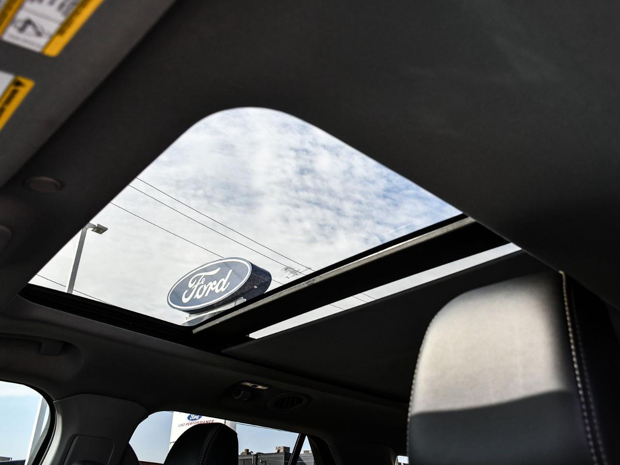 2024 Ford Explorer XLT 4WD Photo