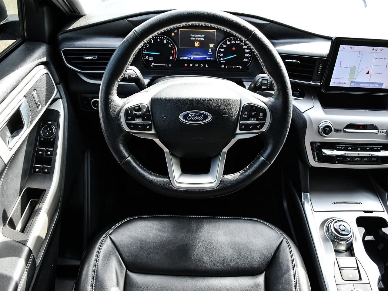 2024 Ford Explorer XLT 4WD Photo