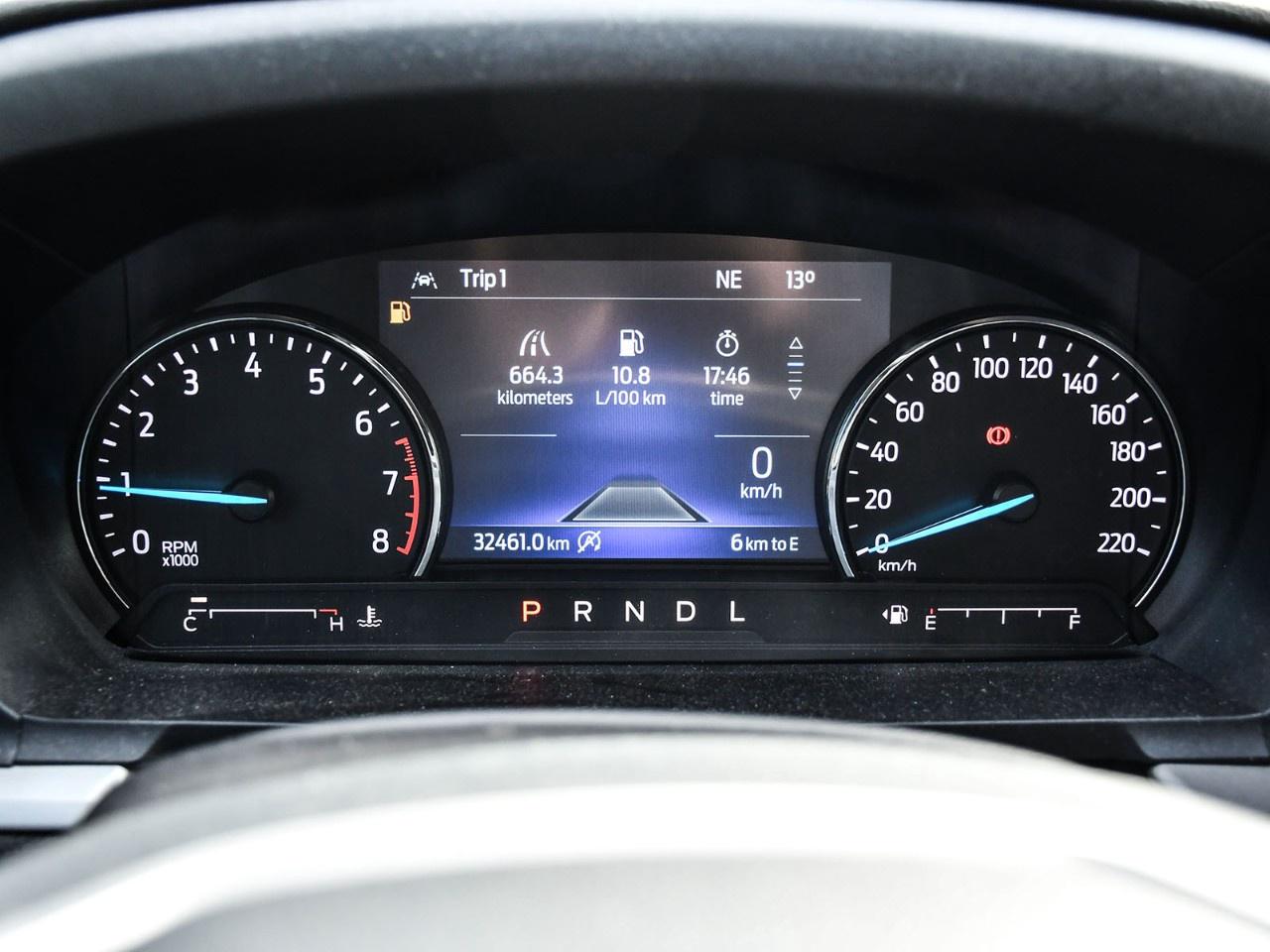 2024 Ford Explorer XLT 4WD Photo