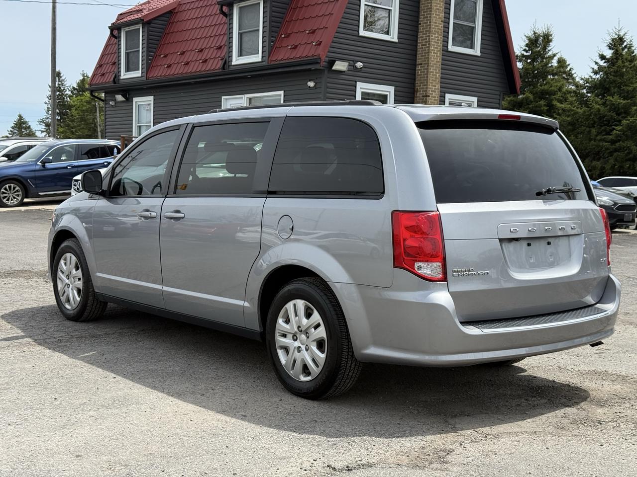 2020 Dodge Grand Caravan SXT Photo