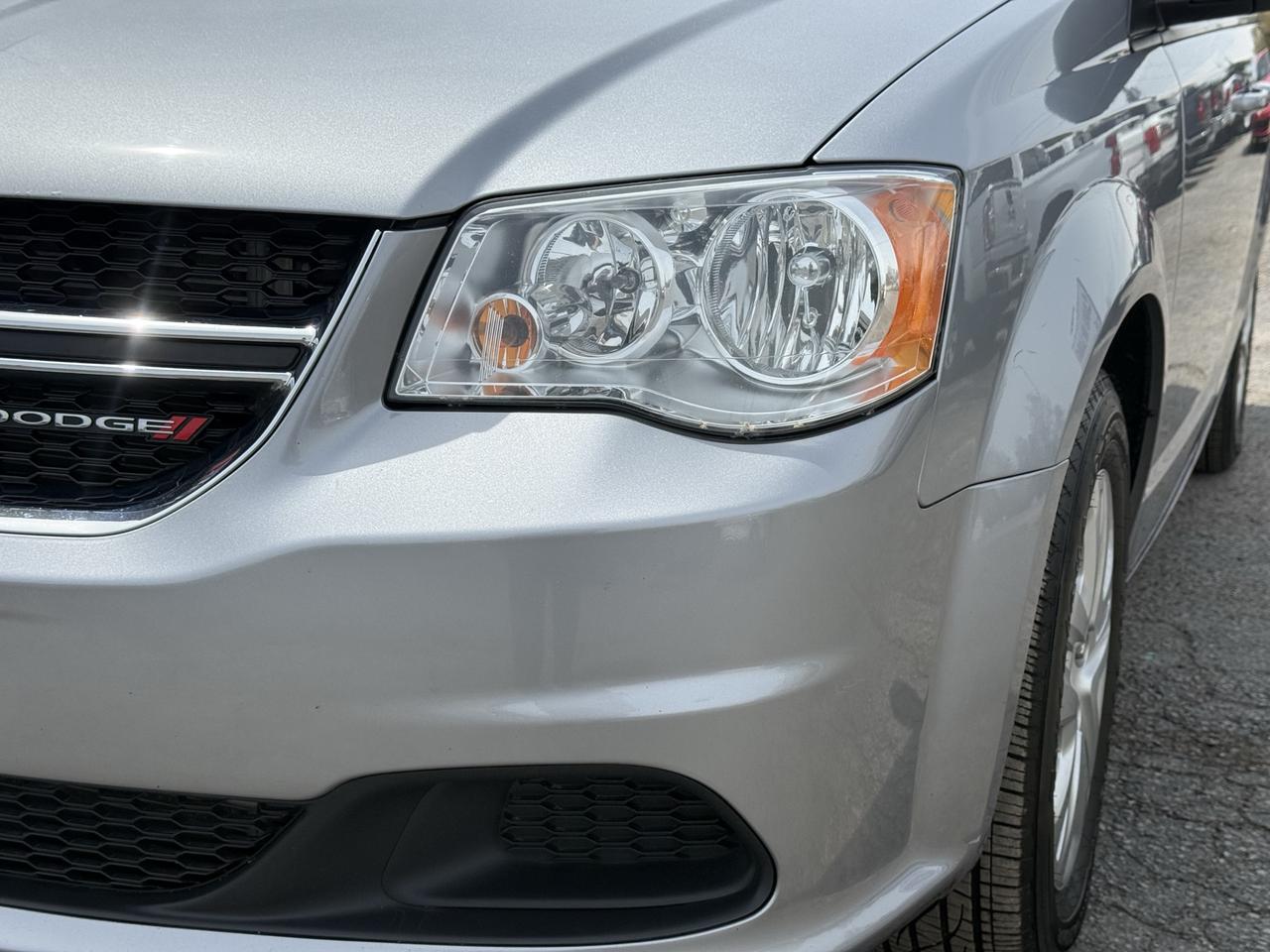 2020 Dodge Grand Caravan SXT Photo
