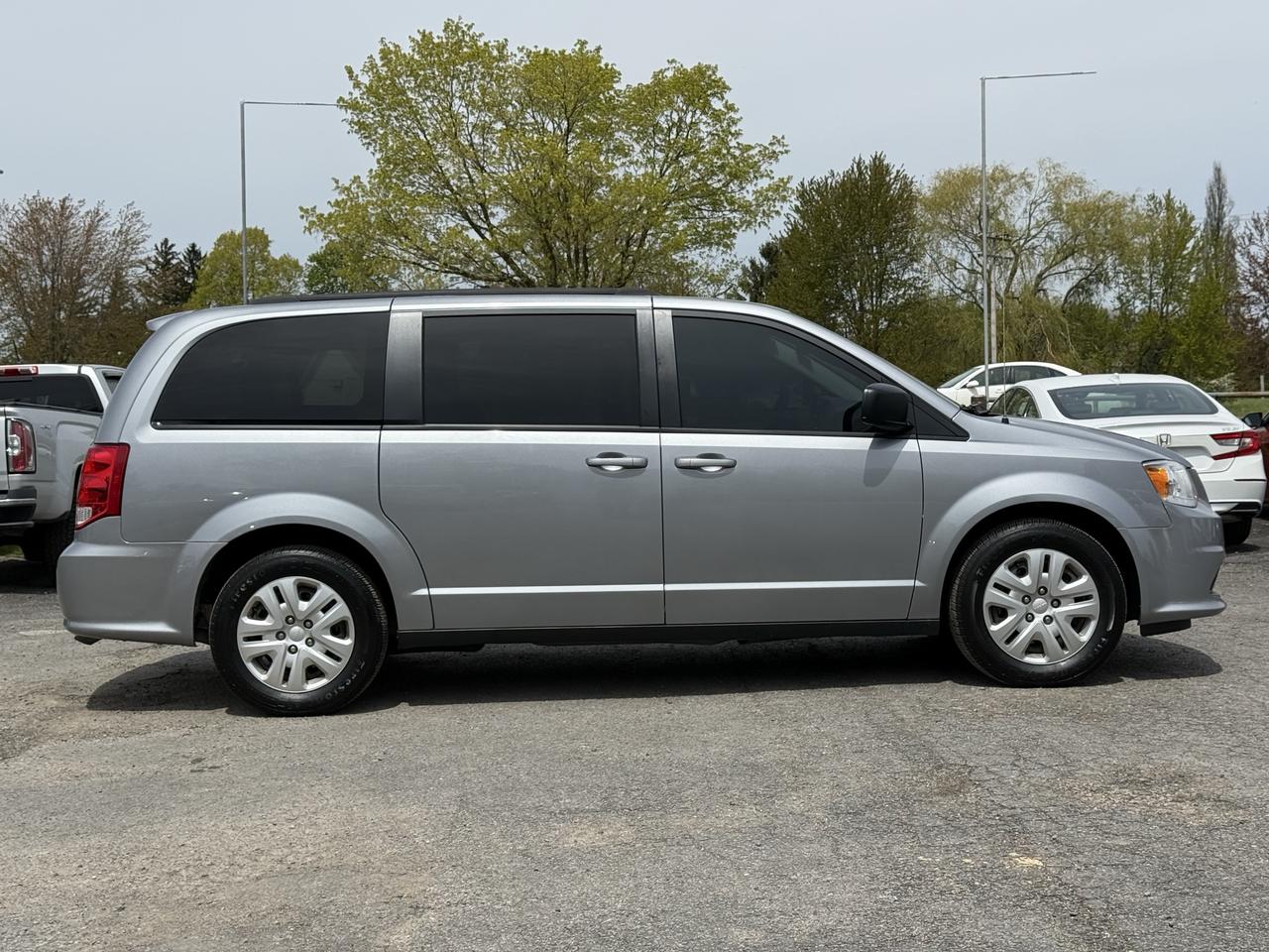 2020 Dodge Grand Caravan SXT Photo