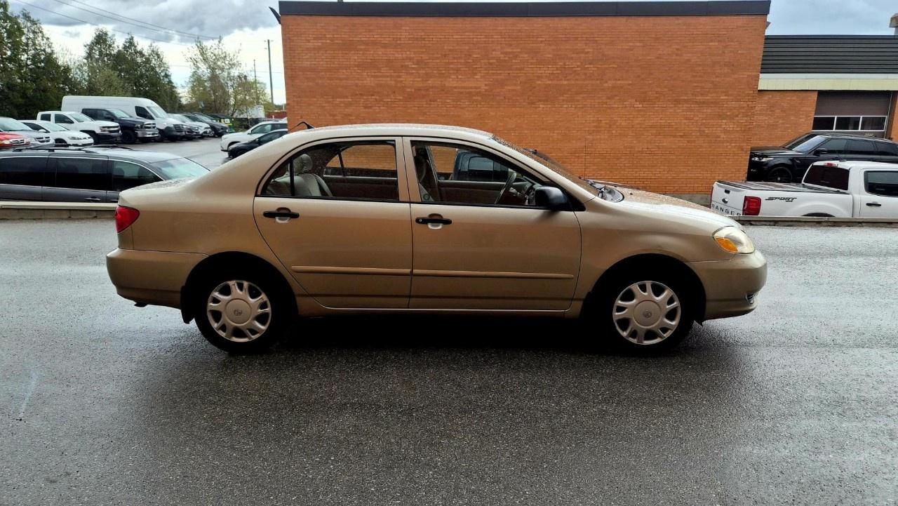 2004 Toyota Corolla 4DR SDN CE AUTO Photo4