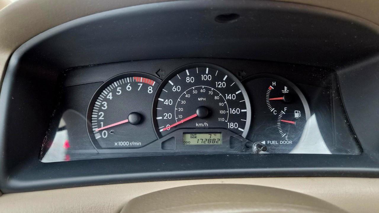 2004 Toyota Corolla 4DR SDN CE AUTO Photo