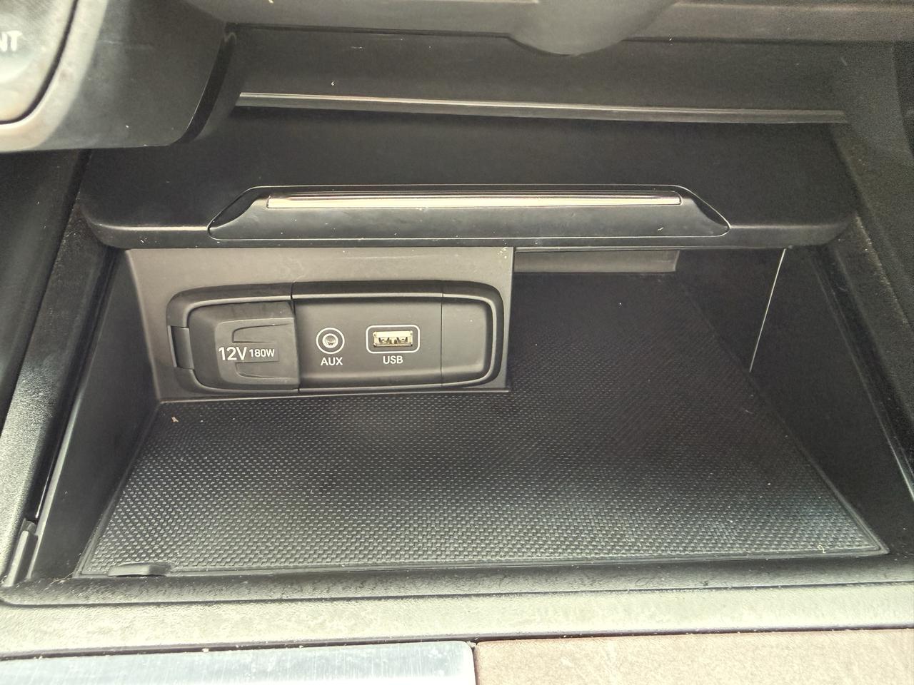 2020 Genesis G70 2.0T Elite Photo