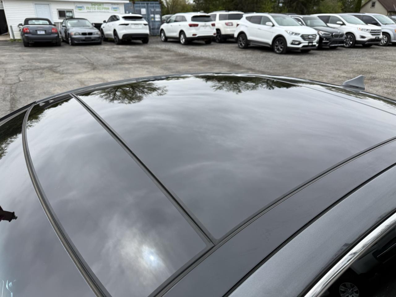 2020 Genesis G70 2.0T Elite Photo