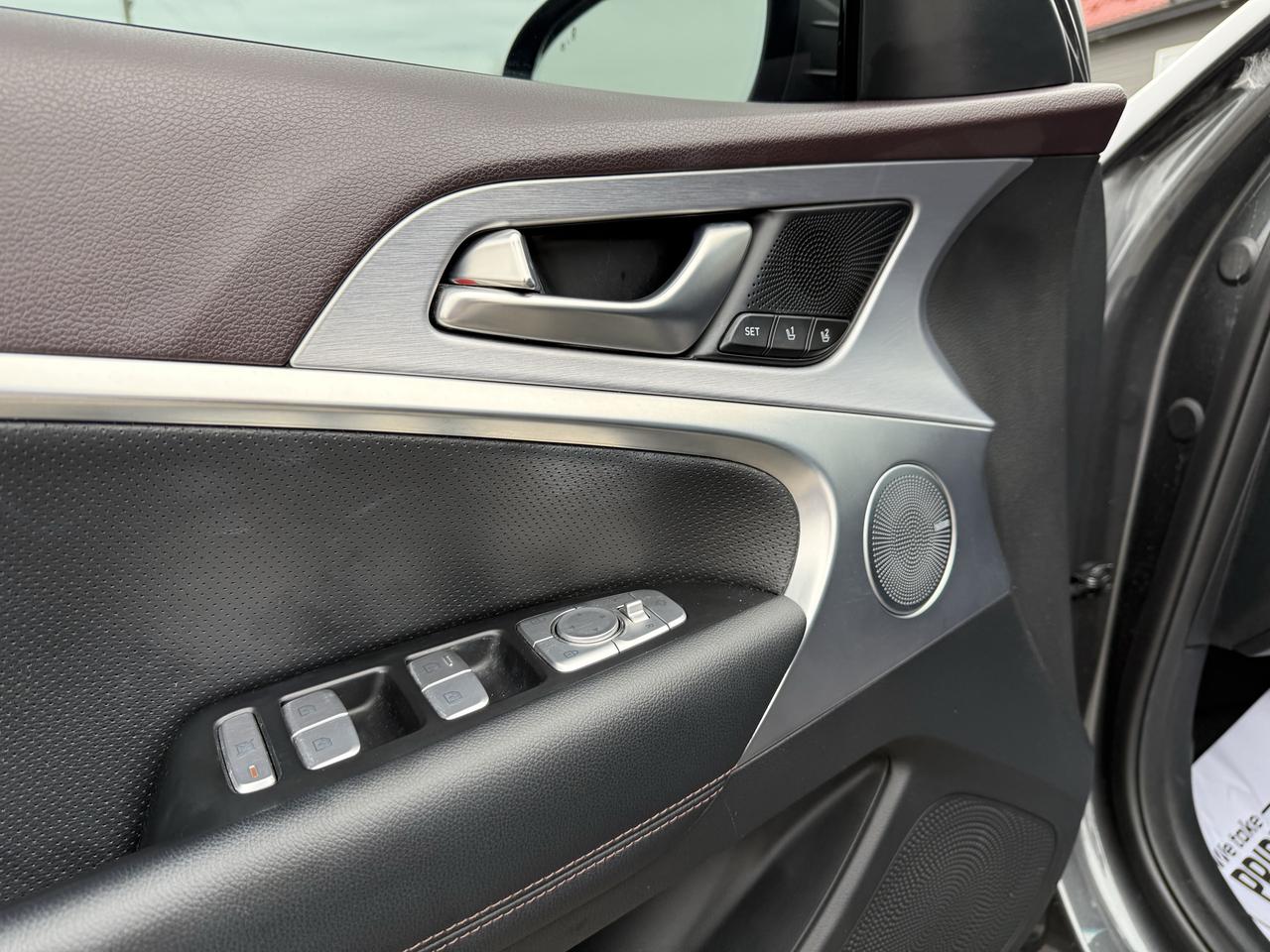2020 Genesis G70 2.0T Elite Photo