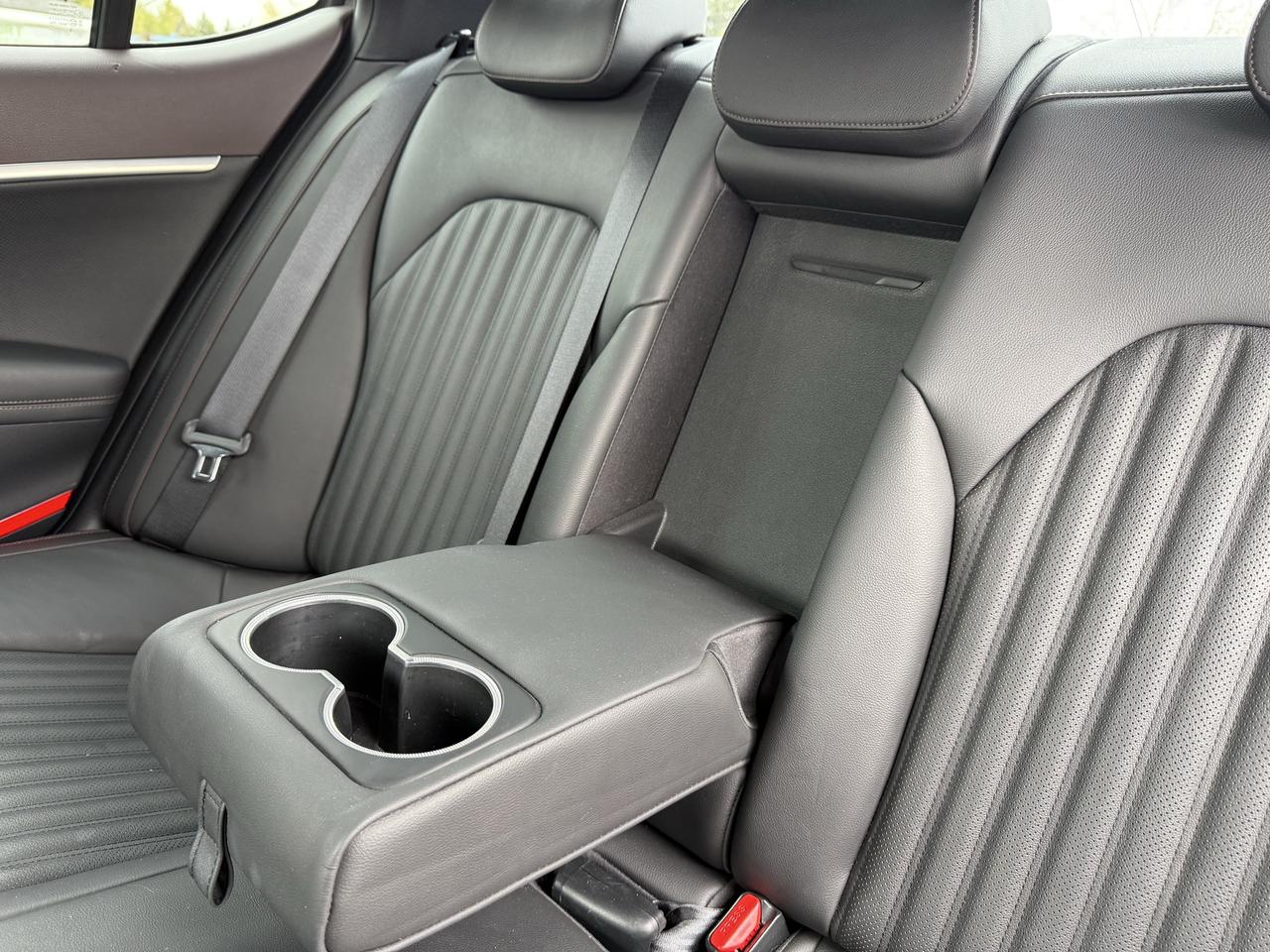 2020 Genesis G70 2.0T Elite Photo