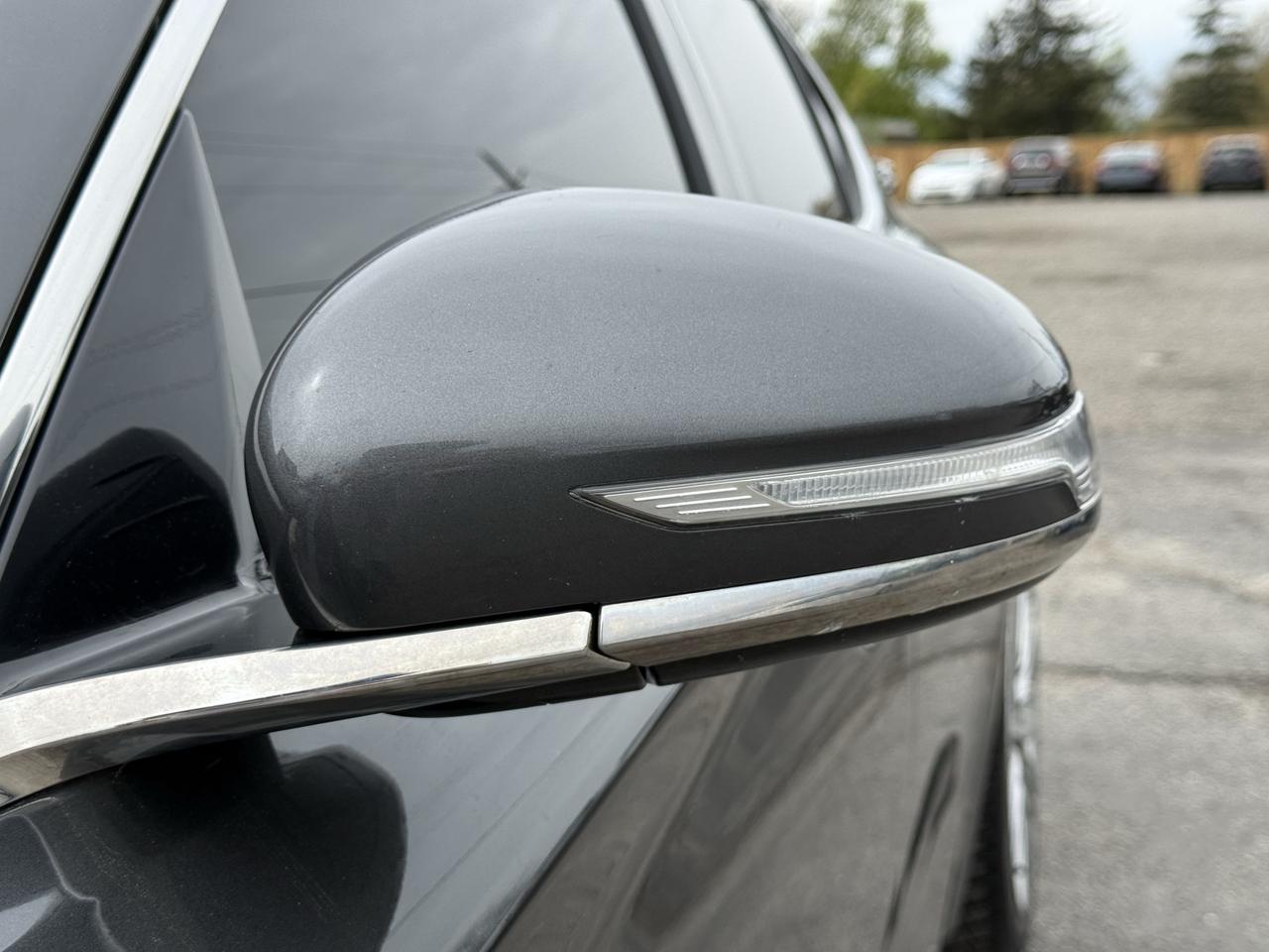 2020 Genesis G70 2.0T Elite Photo