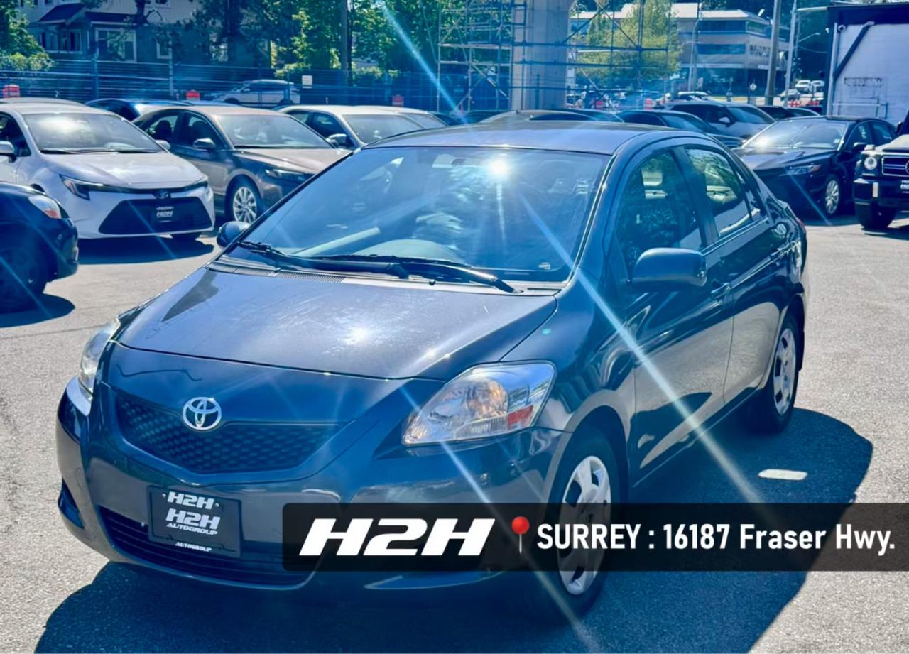 2012 Toyota Yaris FINANCING AVAILABLE Photo1
