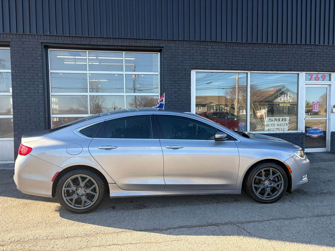 Used 2015 Chrysler 200 C AWD for sale in Grand Falls, NB