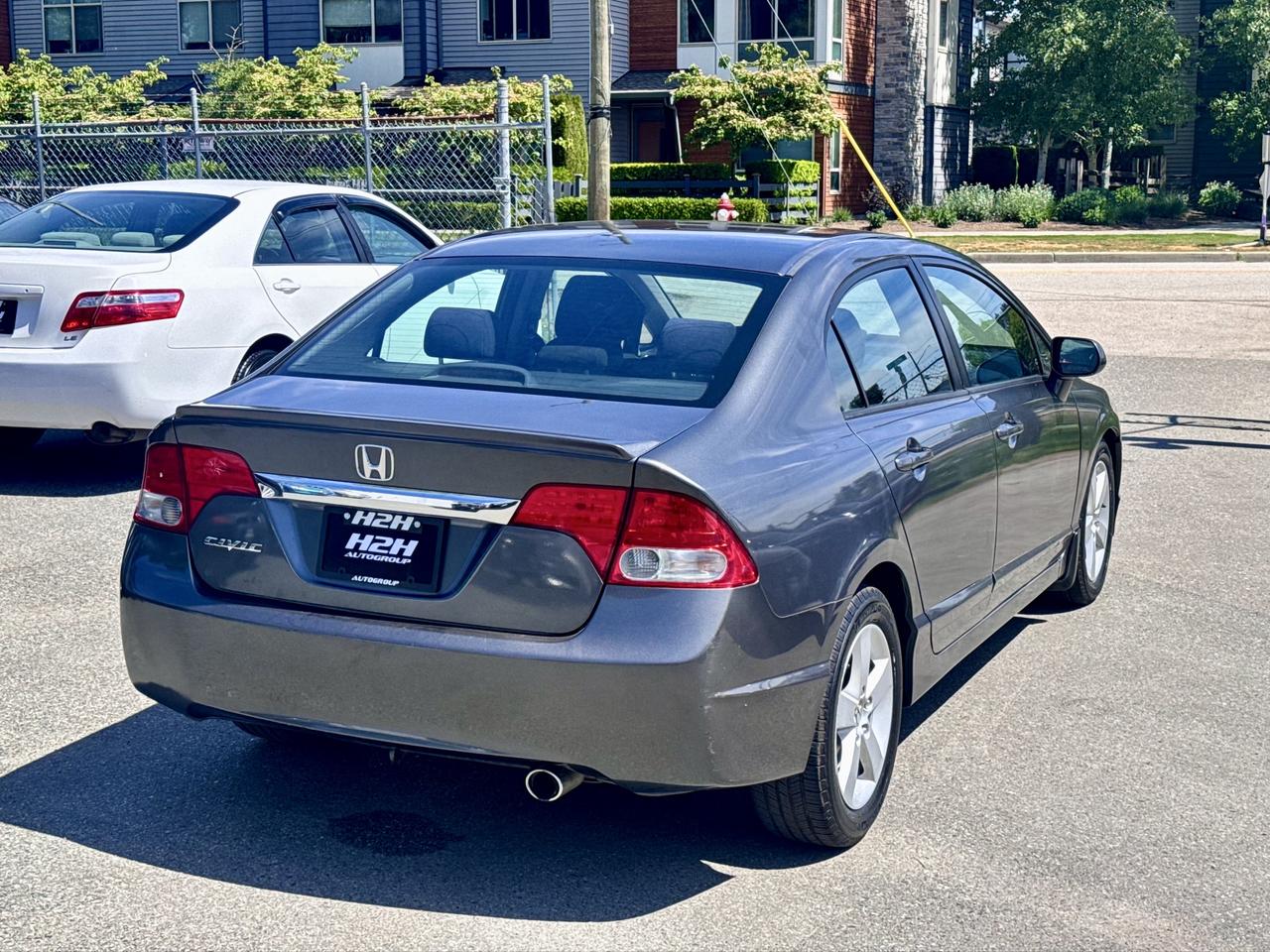 2009 Honda Civic FINANCING AVAILABLE Photo5