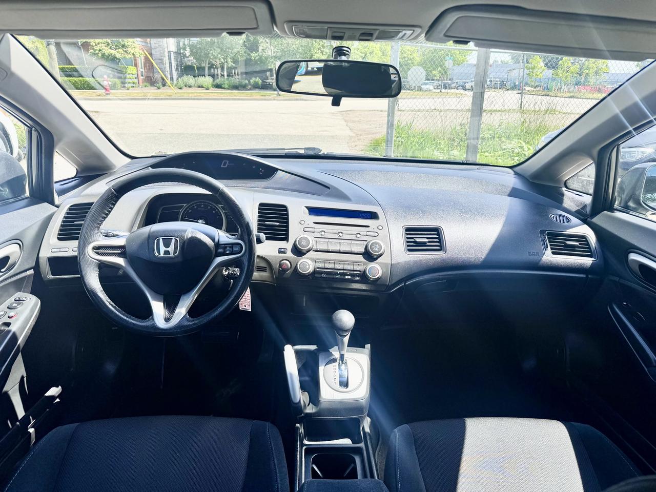 2009 Honda Civic FINANCING AVAILABLE Photo10