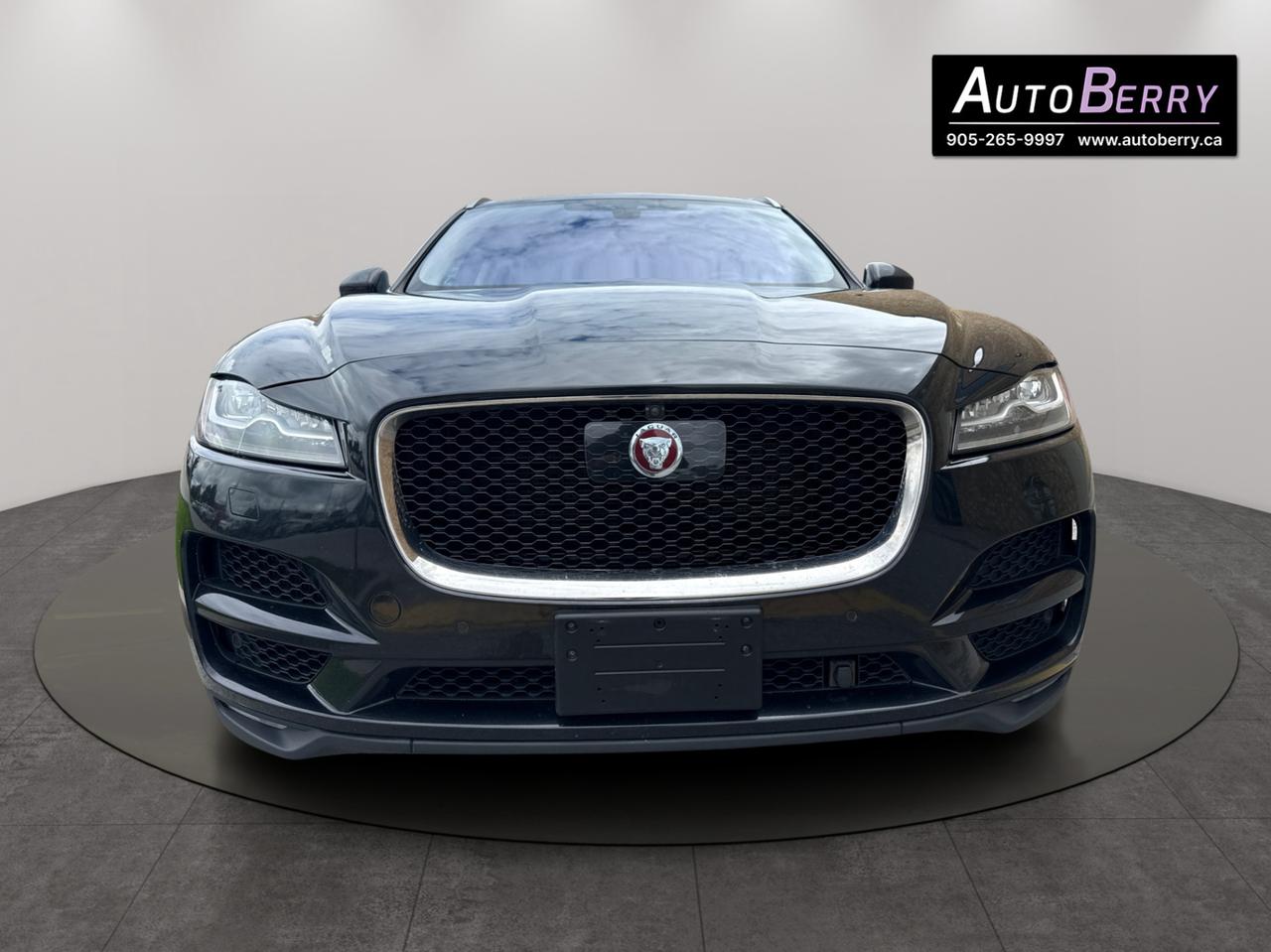 2020 Jaguar F-PACE Portfolio Photo