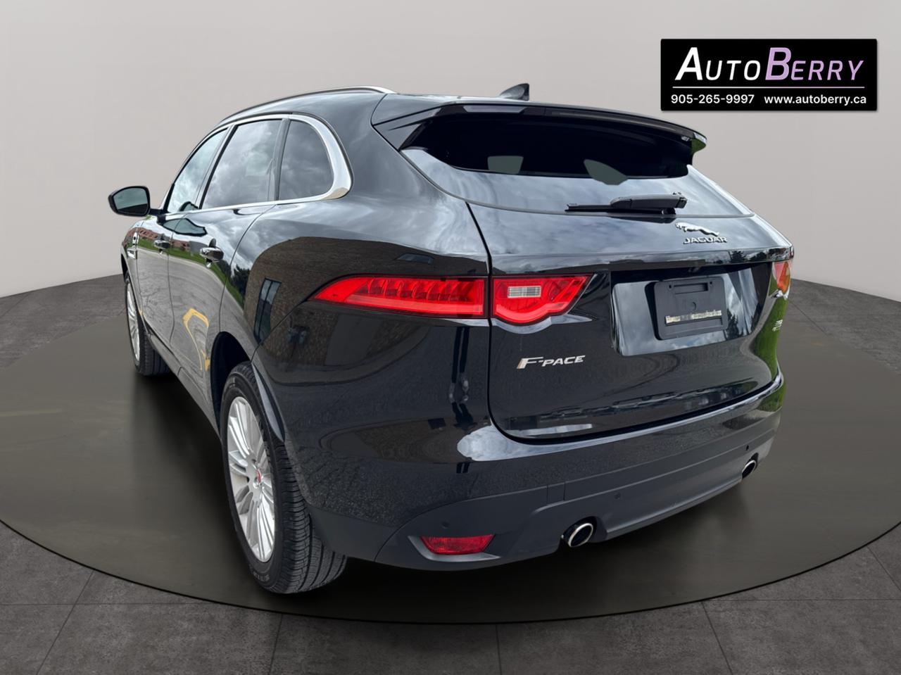 2020 Jaguar F-PACE Portfolio Photo