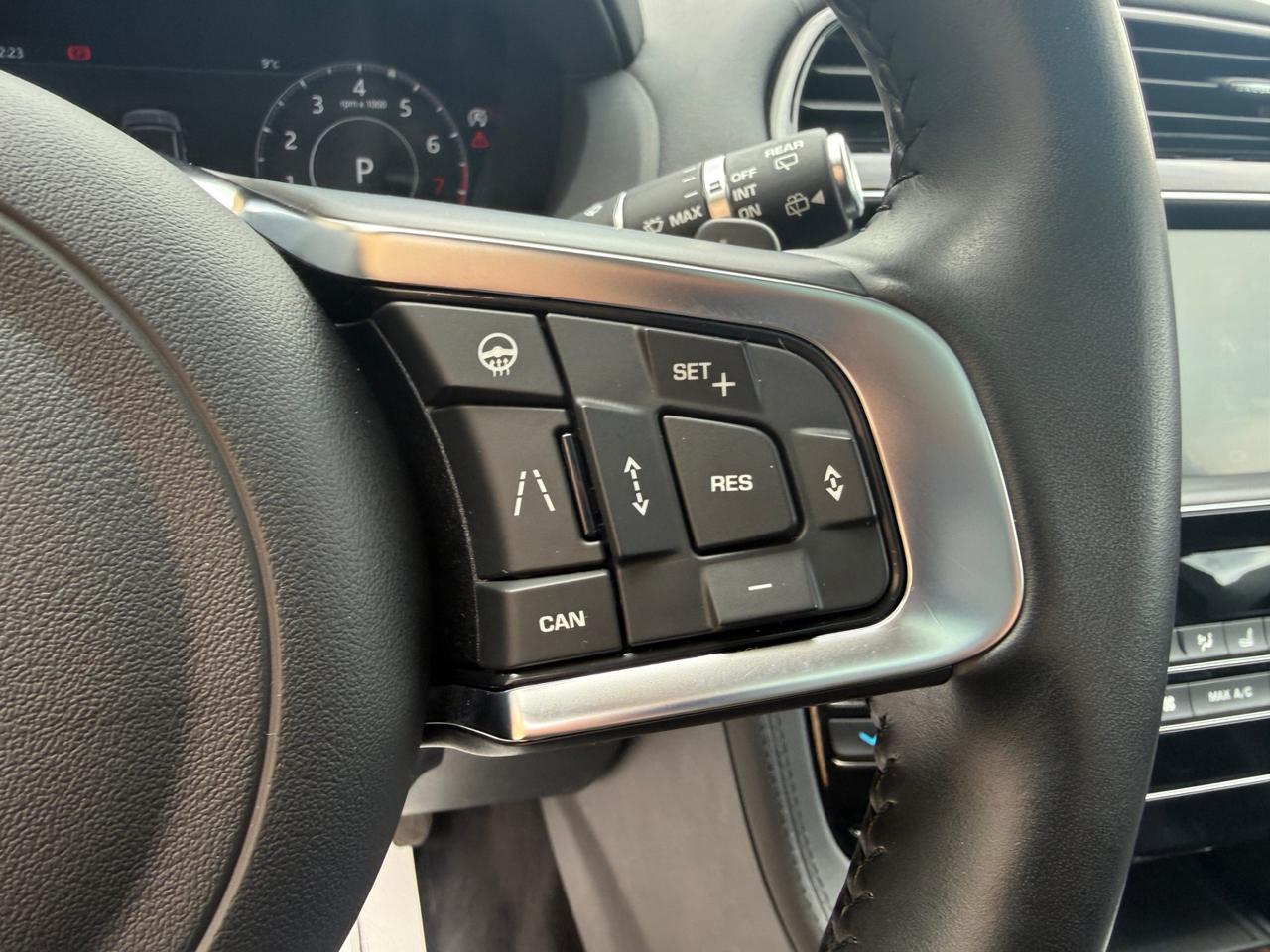 2020 Jaguar F-PACE Portfolio Photo