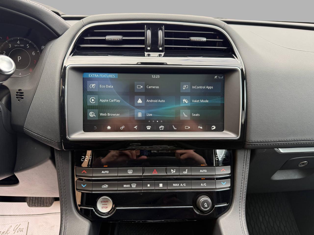 2020 Jaguar F-PACE Portfolio Photo