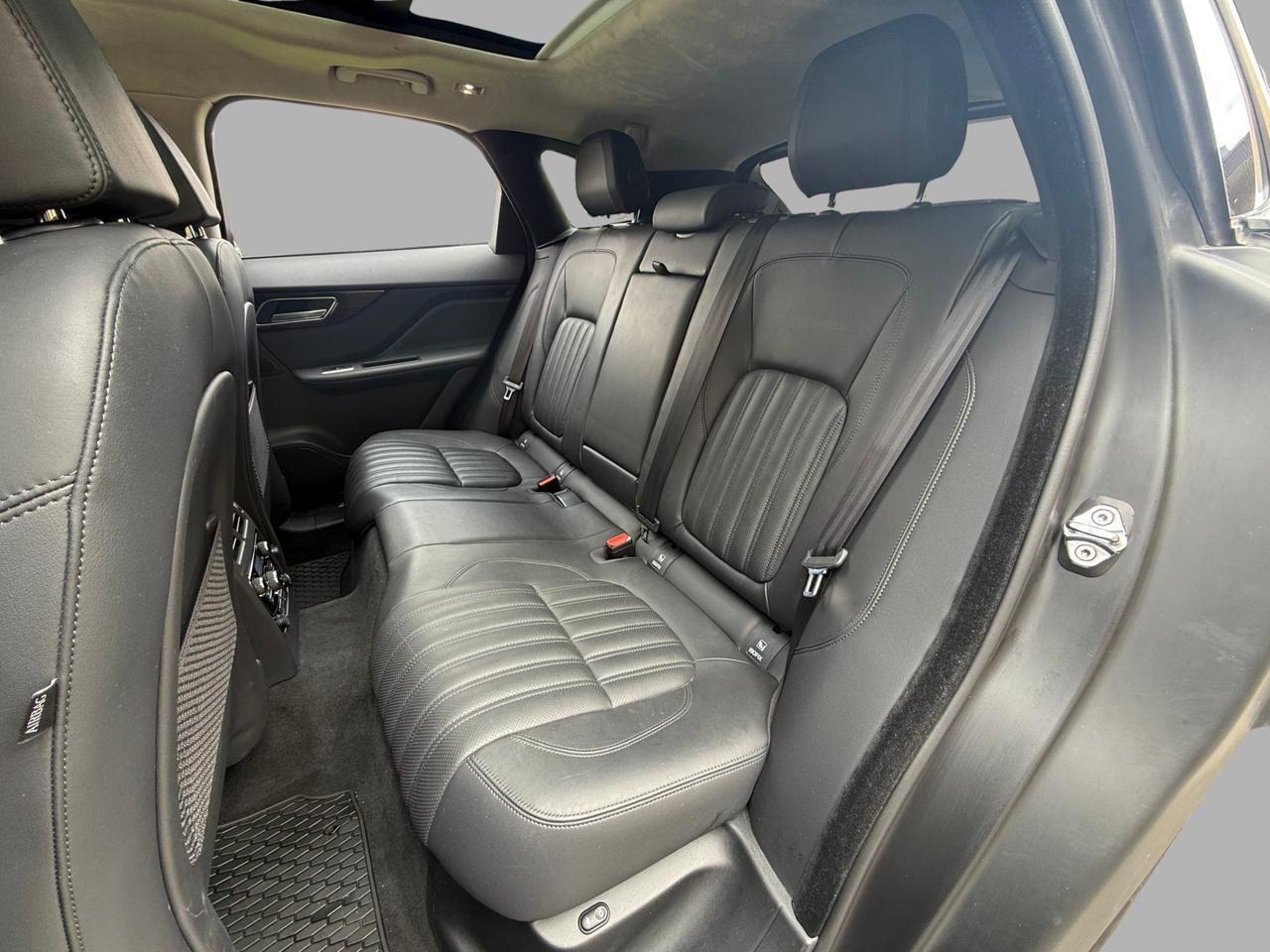 2020 Jaguar F-PACE Portfolio Photo