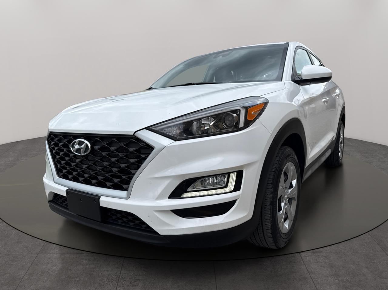 2019 Hyundai Tucson Essential FWD w/Safety Package Photo