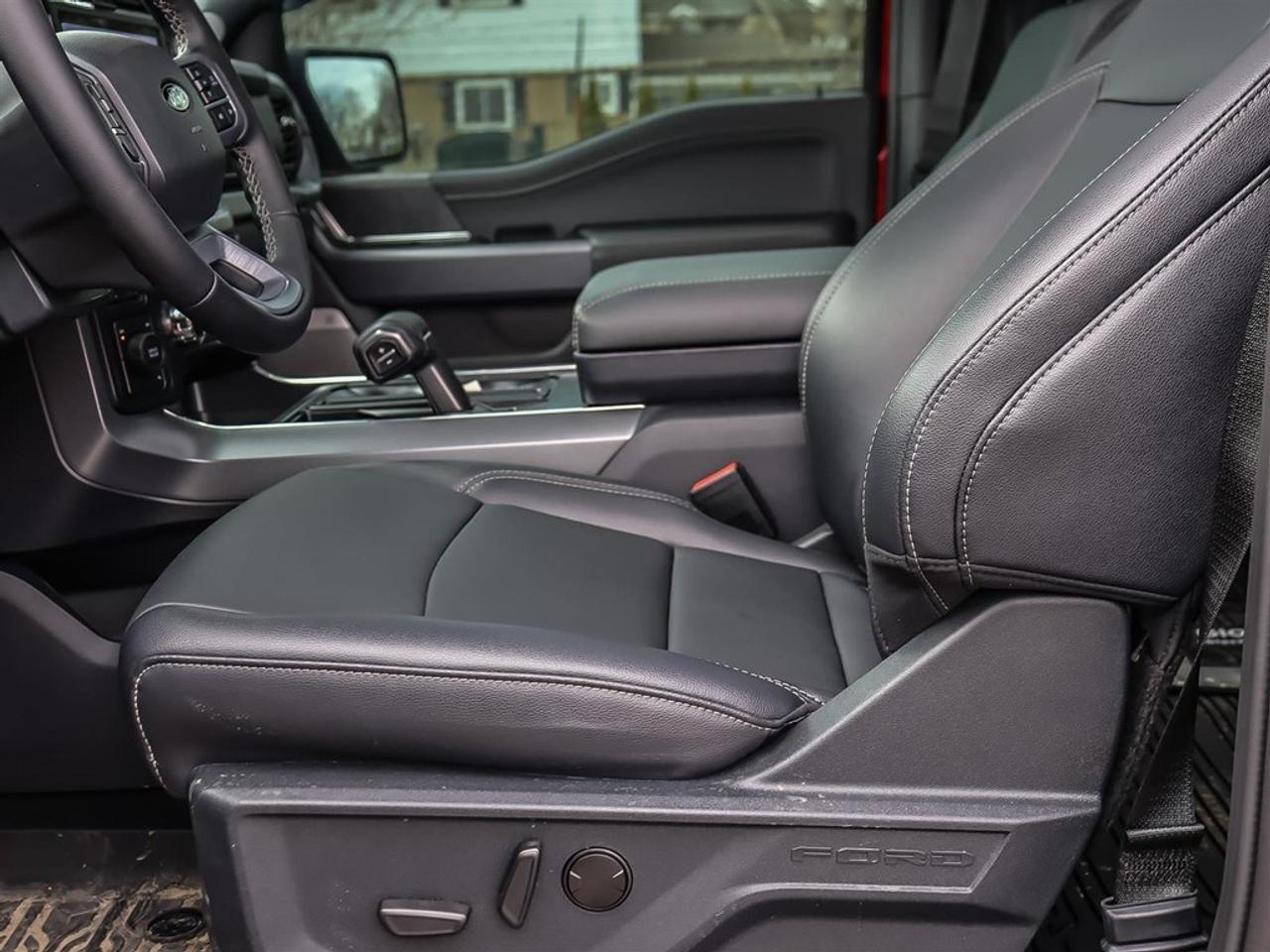 2025 Ford F-150 XLT 4WD SuperCrew 5.5' Box Photo