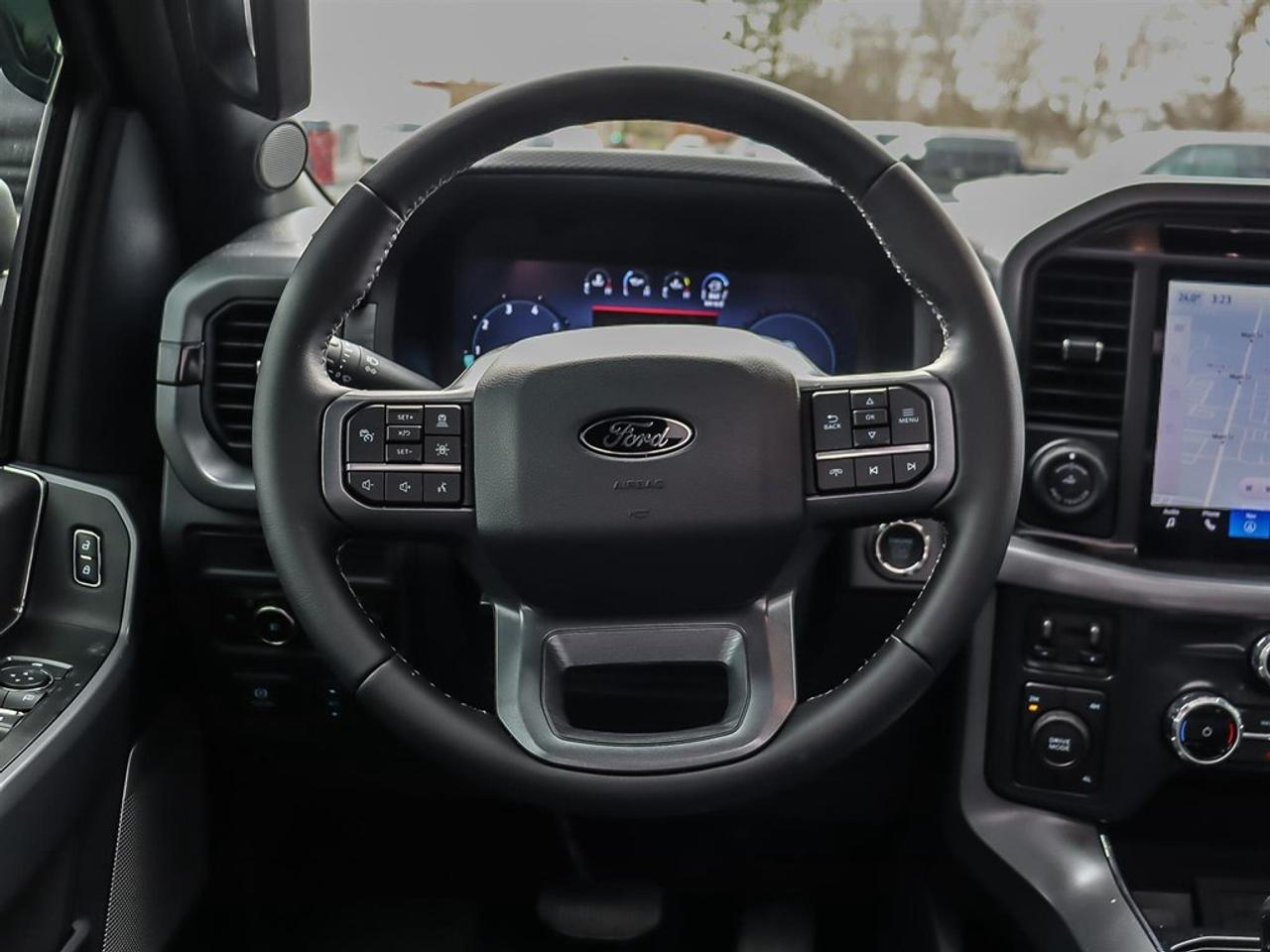 2025 Ford F-150 XLT 4WD SuperCrew 5.5' Box Photo