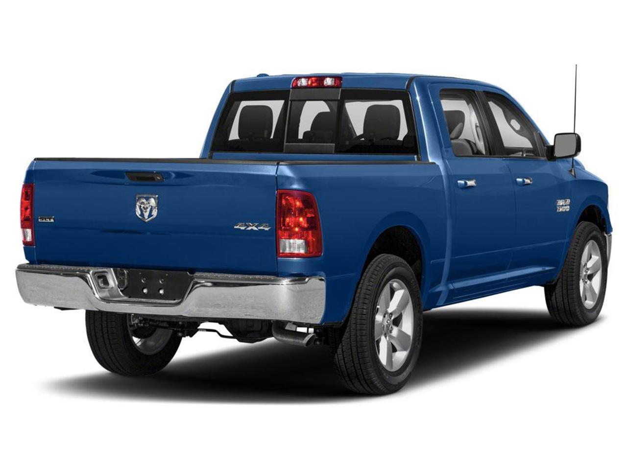 2014 RAM 1500 SLT Photo2