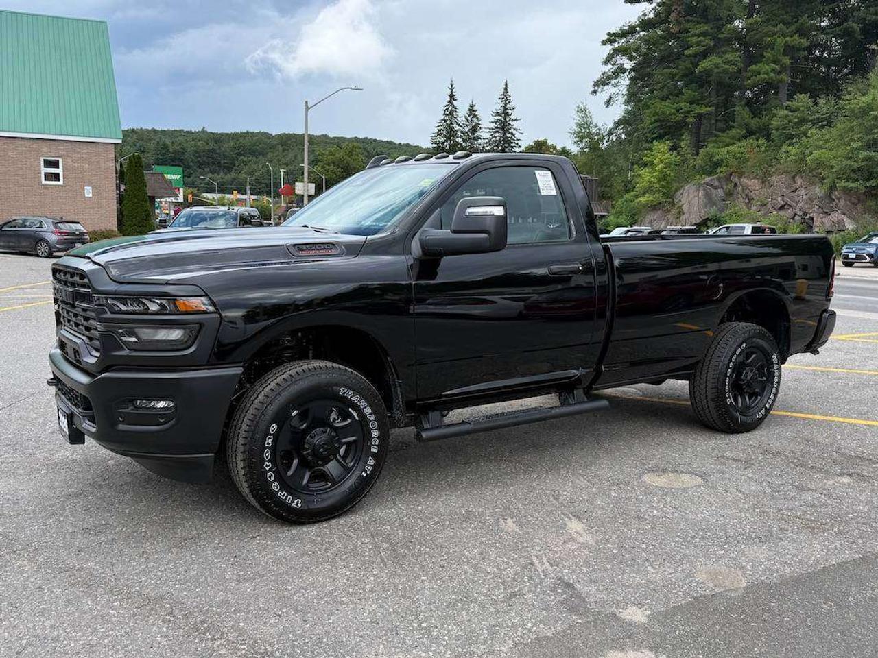 2026 RAM 3500 Tradesman 4x4 Photo2