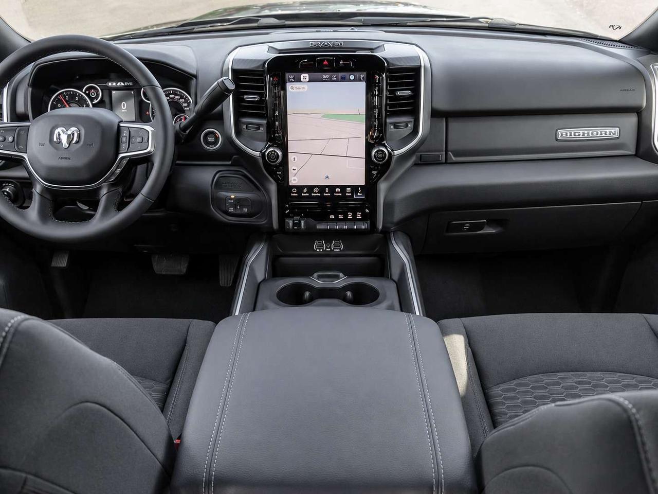 2026 RAM 2500 BIG HORN | Diesel | Lvl2 | Night Pkg | Sport Hood Photo
