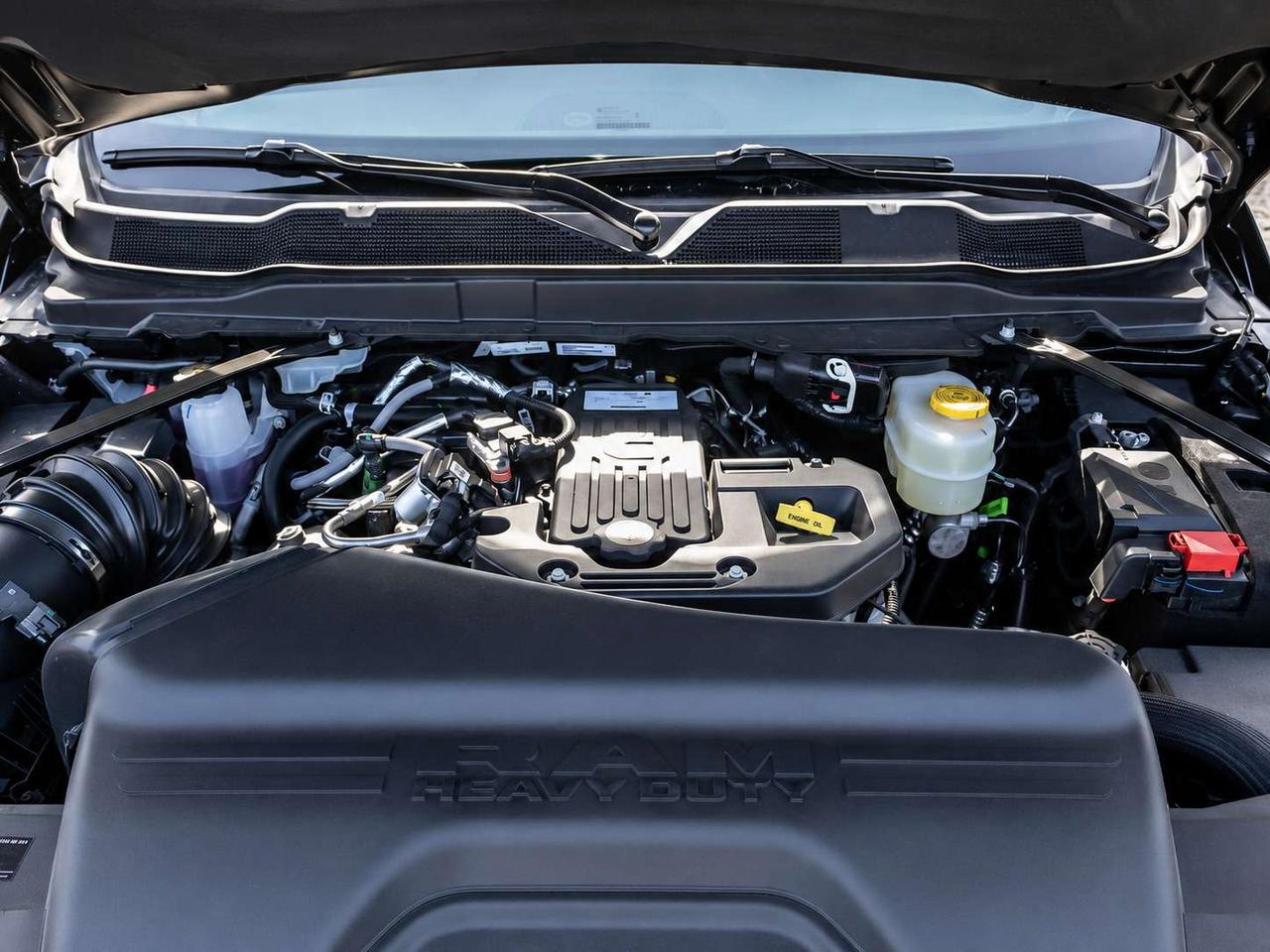 2026 RAM 2500 BIG HORN | Diesel | Lvl2 | Night Pkg | Sport Hood Photo