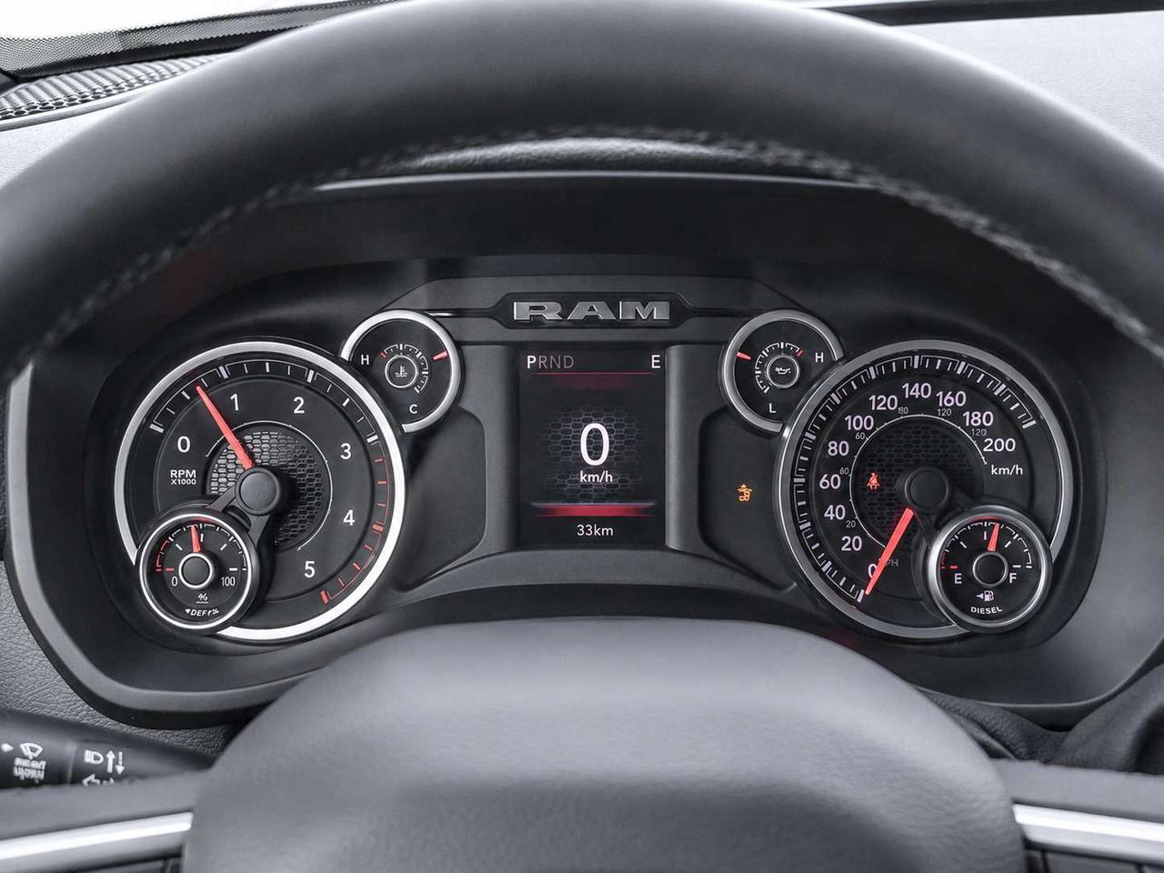 2026 RAM 2500 BIG HORN | Diesel | Lvl2 | Night Pkg | Sport Hood Photo
