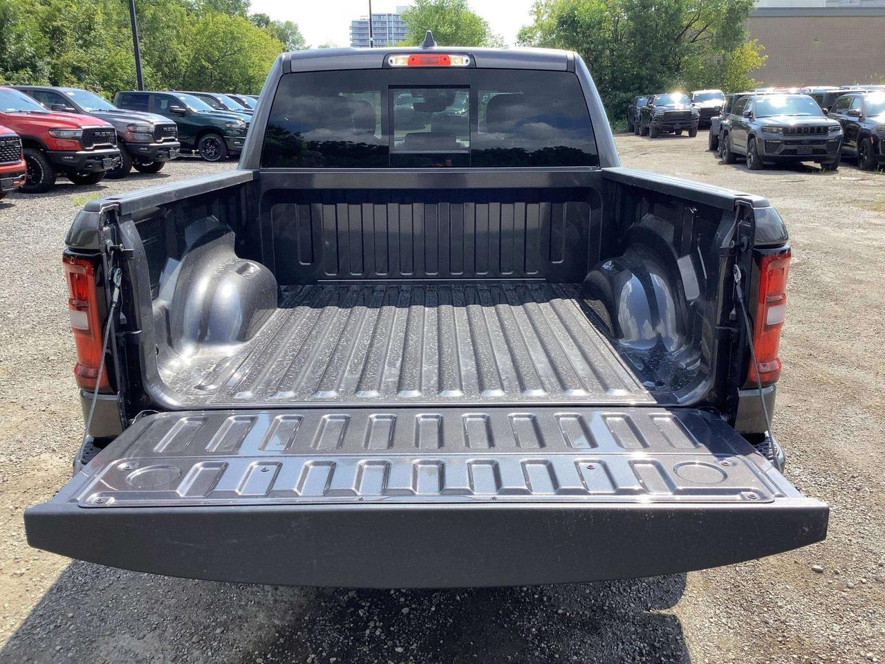 2026 RAM 1500 SPORT | Pano Roof | Sport Hood | 12" Touchscreen Photo