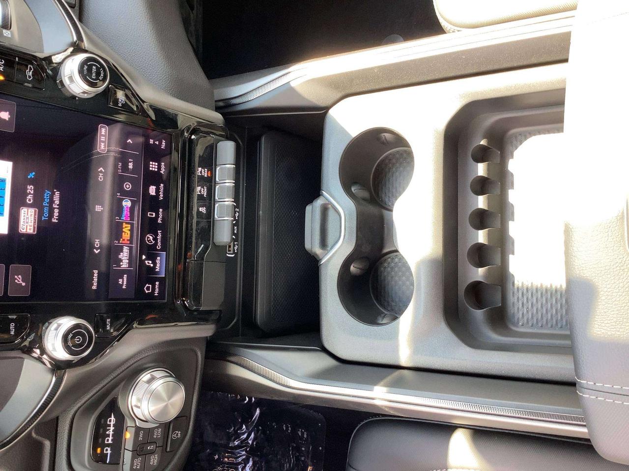 2026 RAM 1500 SPORT | Pano Roof | Sport Hood | 12" Touchscreen Photo