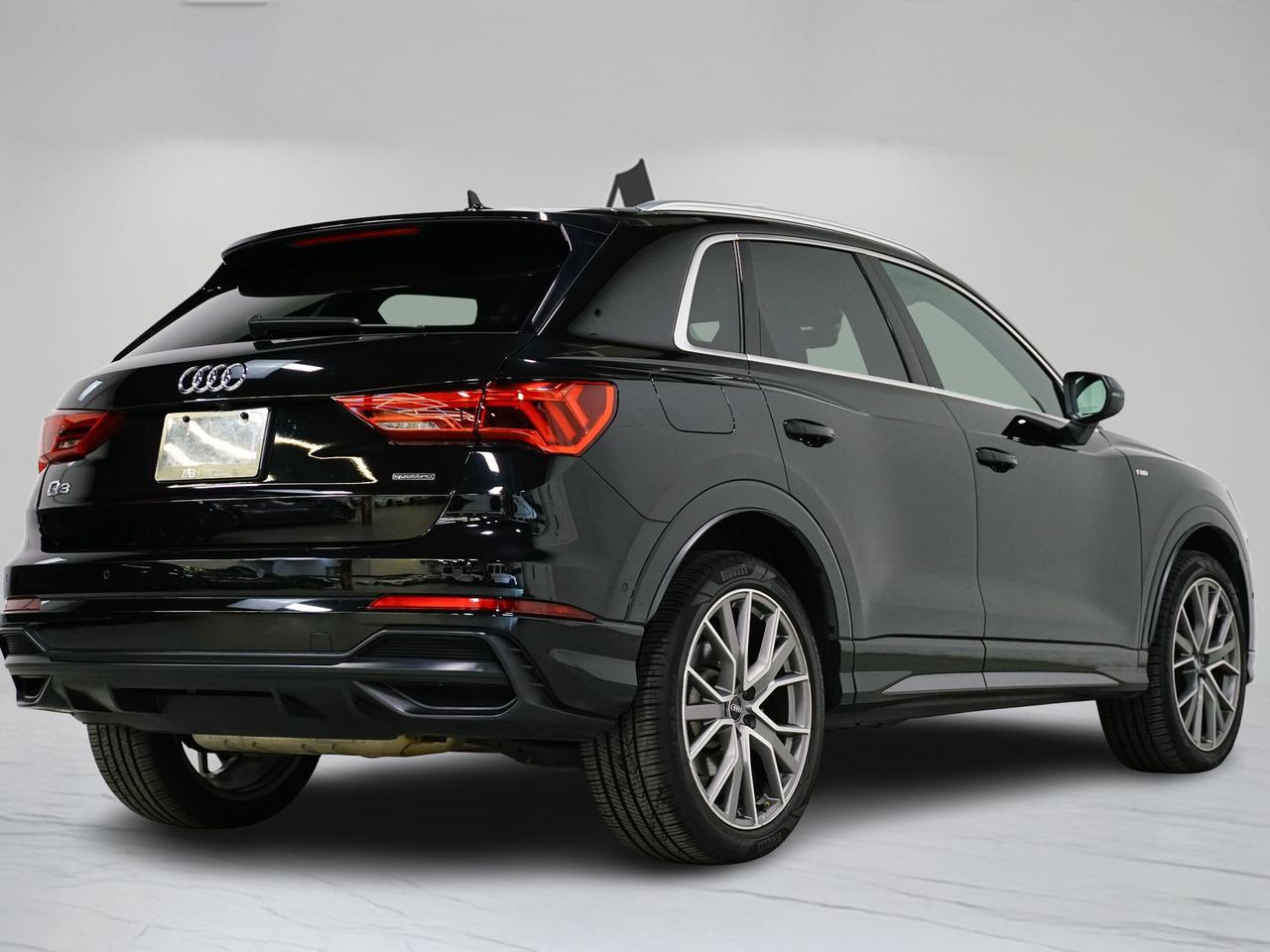 2019 Audi Q3 TECHNIK | S-LINE | B&O | 20 IN Photo3