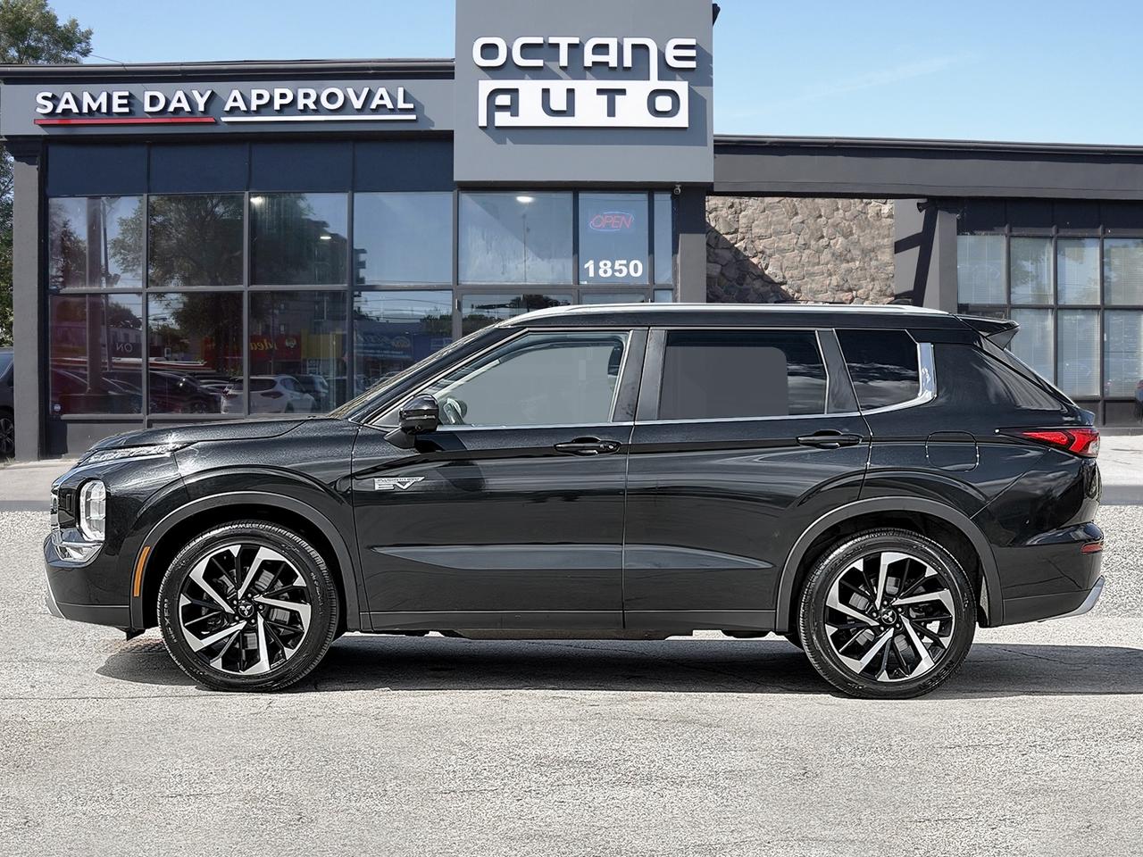 2023 Mitsubishi Outlander Phev SEL S-AWC Photo2