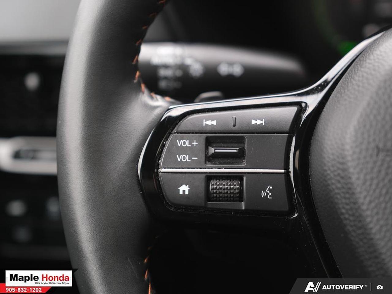 2024 Honda CR-V Hybrid Leather Seats| Navigation| Heated Seats| Sunroof| Photo