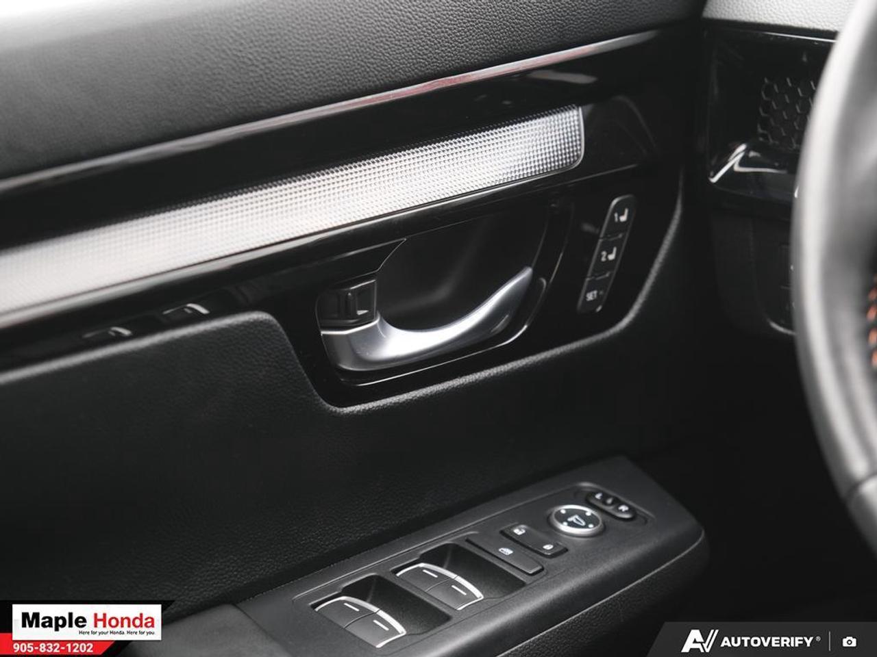 2024 Honda CR-V Hybrid Leather Seats| Navigation| Heated Seats| Sunroof| Photo
