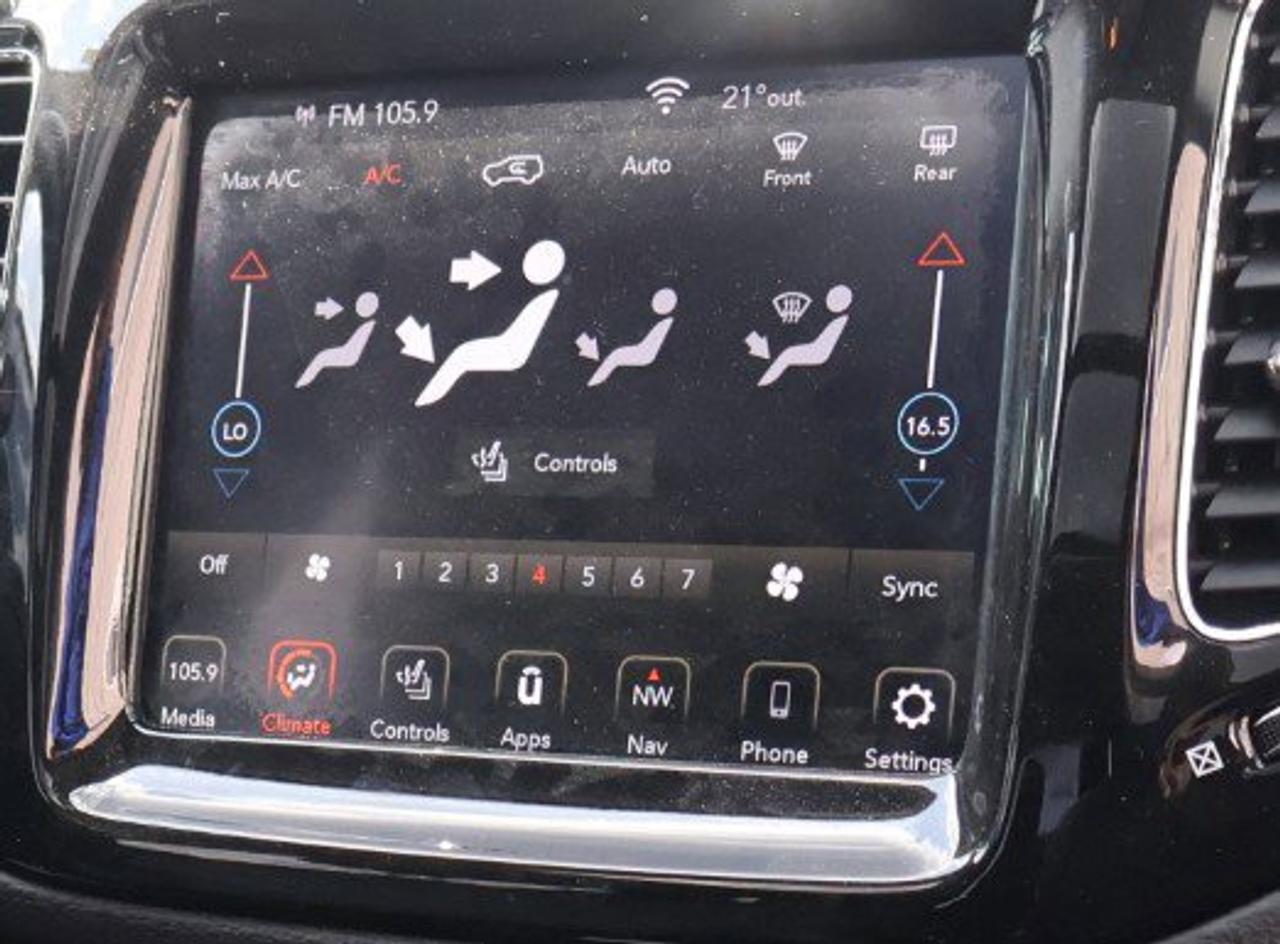 2020 Jeep Compass Limited | | Heated Steering | Photo