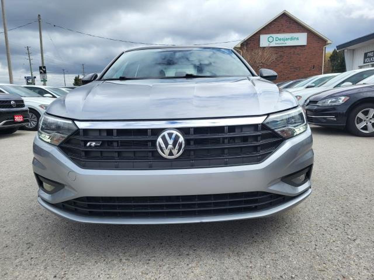 2019 Volkswagen Jetta RLINE Photo