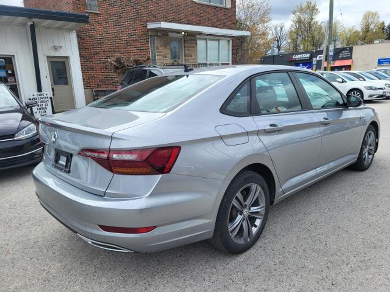 2019 Volkswagen Jetta RLINE Photo