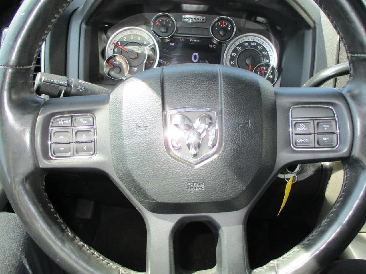2016 RAM 3500 SLT Crew Cab 4WD Photo