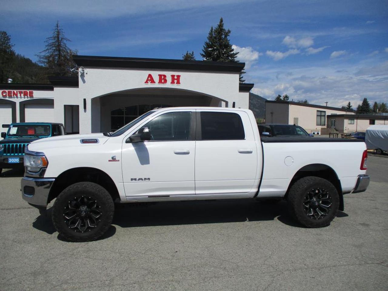 2020 RAM 2500 Big Horn Crew 4X4 - Photo #3